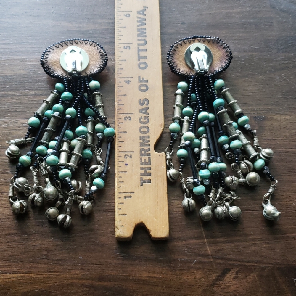 Vintage turquoise long clip-on earrings - Picture 7 of 12